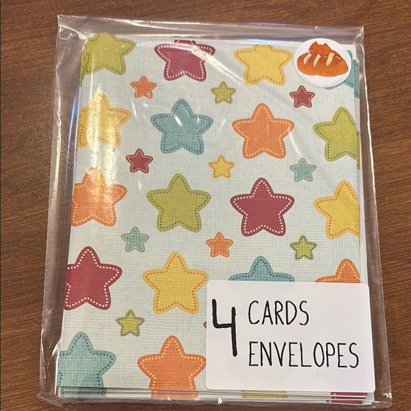4 Colorful Star Pattern Cards and Envelopes Set - Picture 1 of 2